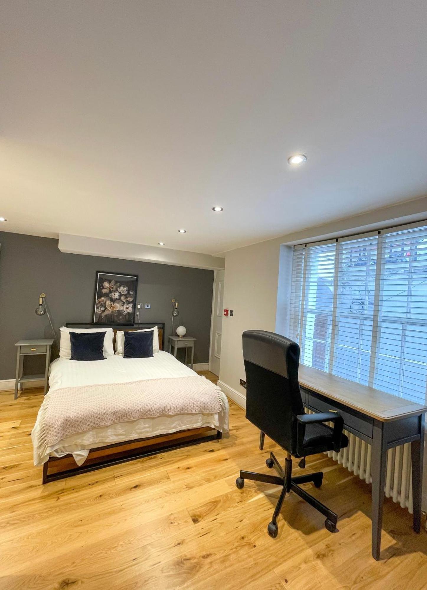 Bloomsbury Residences Лондон Екстериор снимка