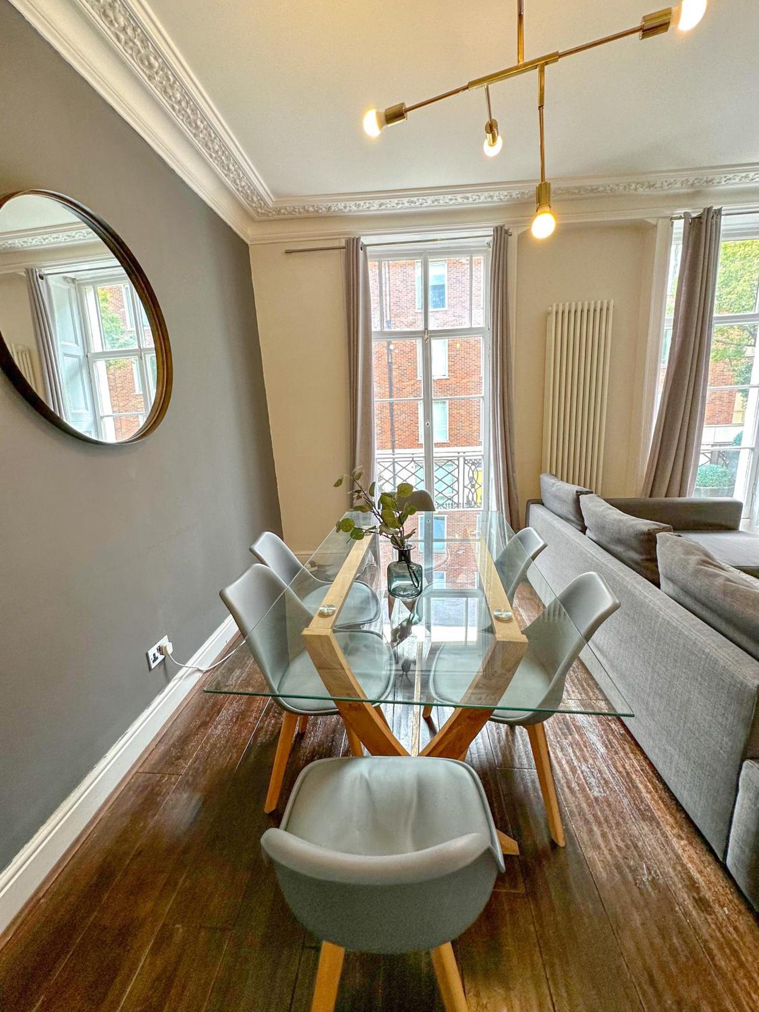 Bloomsbury Residences Лондон Екстериор снимка