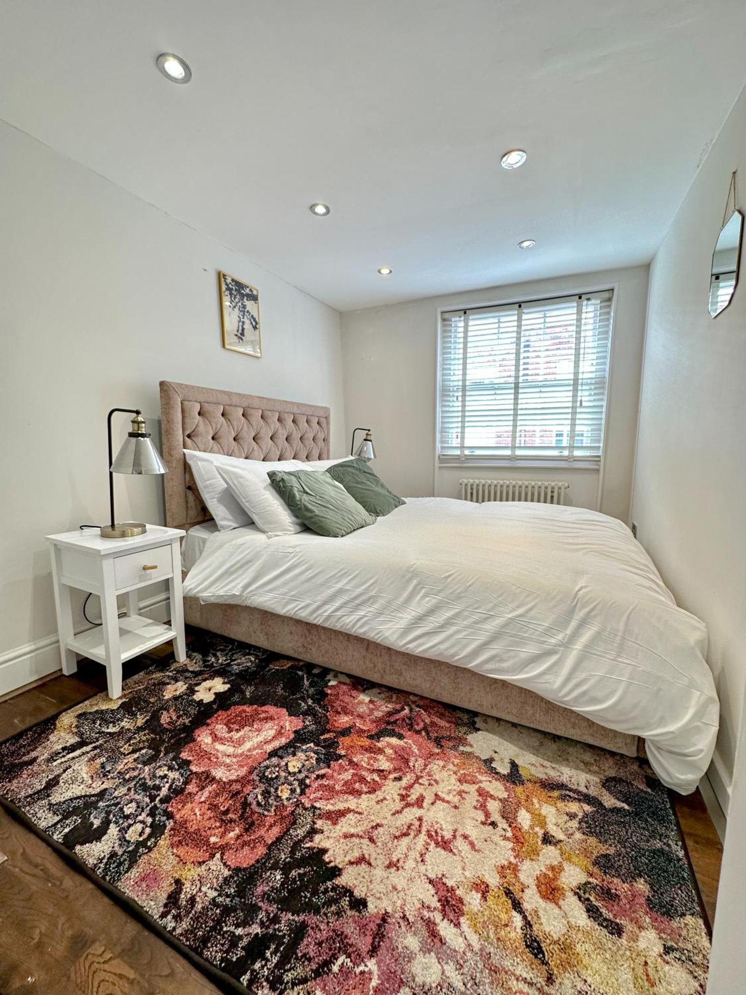 Bloomsbury Residences Лондон Екстериор снимка