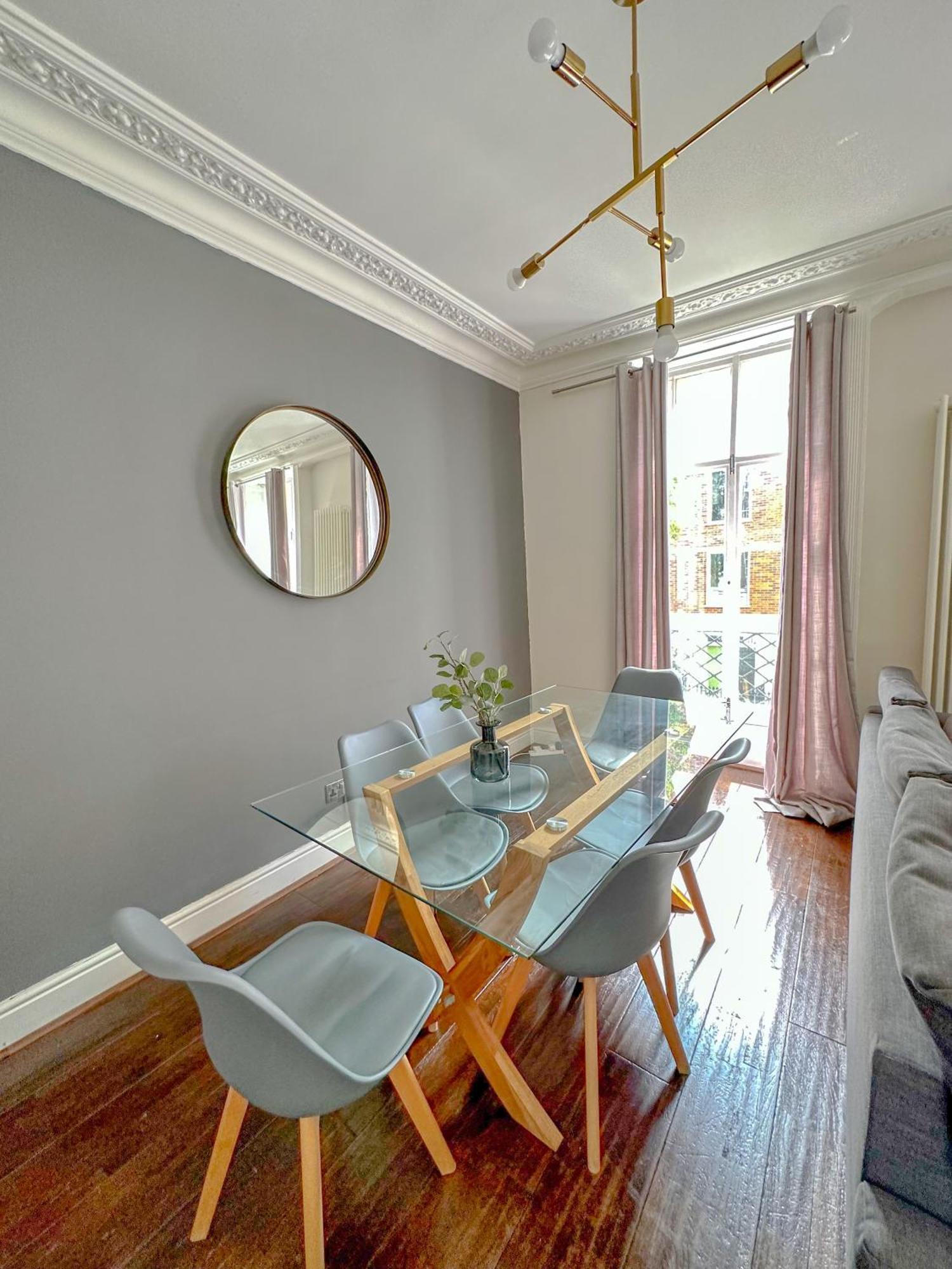 Bloomsbury Residences Лондон Екстериор снимка