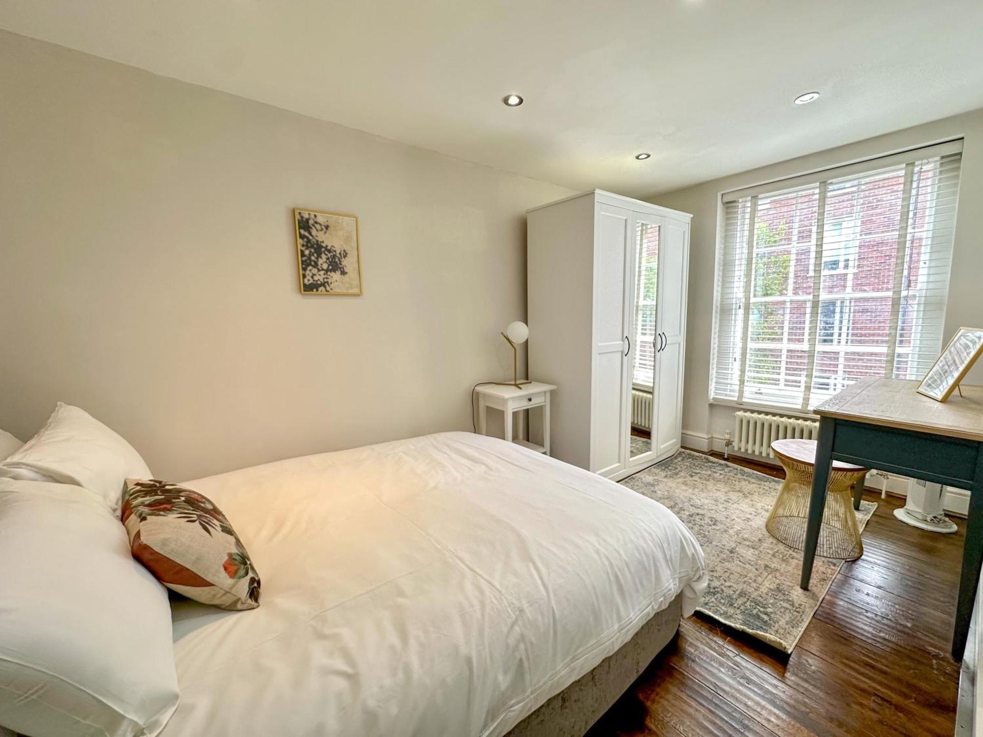 Bloomsbury Residences Лондон Екстериор снимка